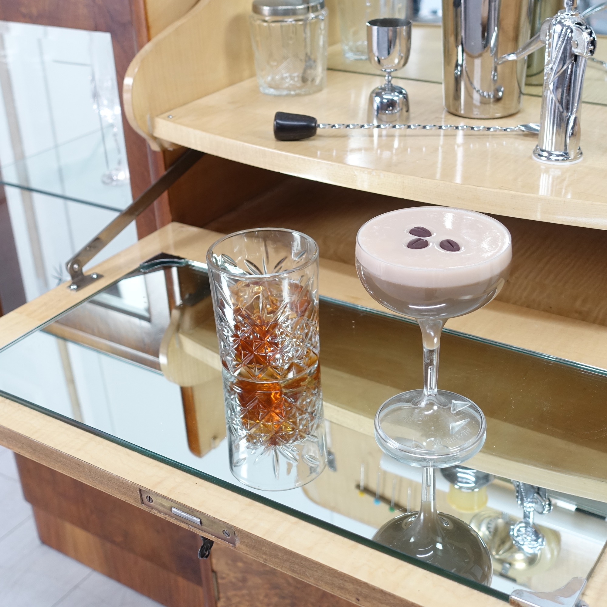 cocktails fake cabinet14.JPG