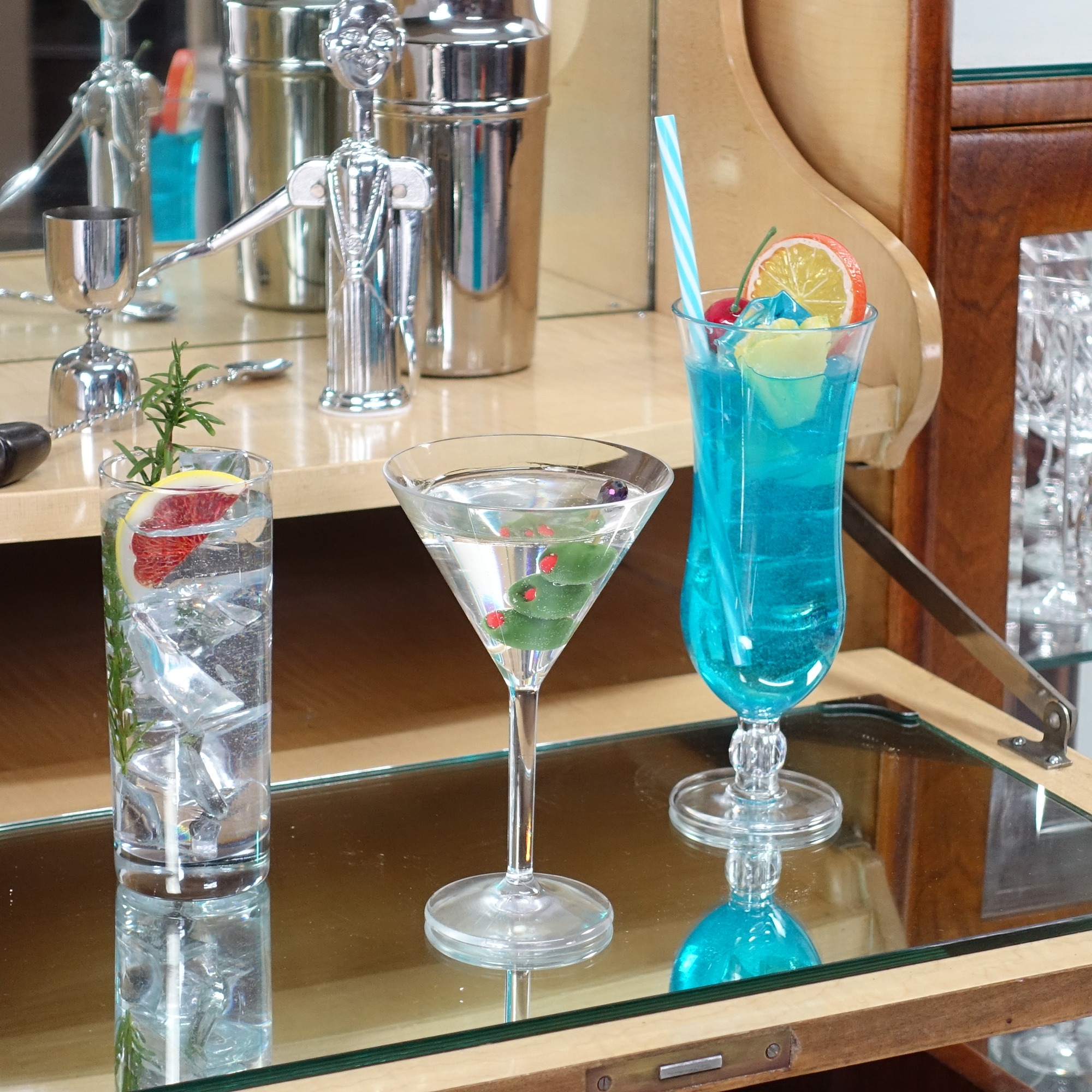 cocktails fake cabinet2.JPG