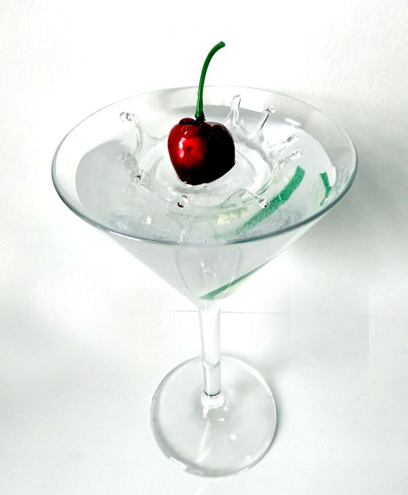 Splash-Cherry-Lime-Martini