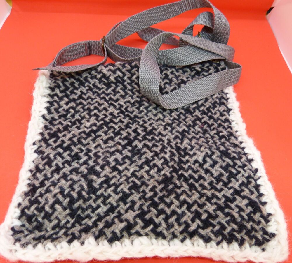 Woven Cross Body bag