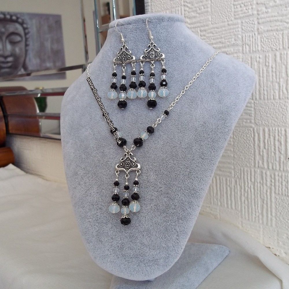 Monochrome Black & White Art Deco Inspired Glass Necklace & Earrings