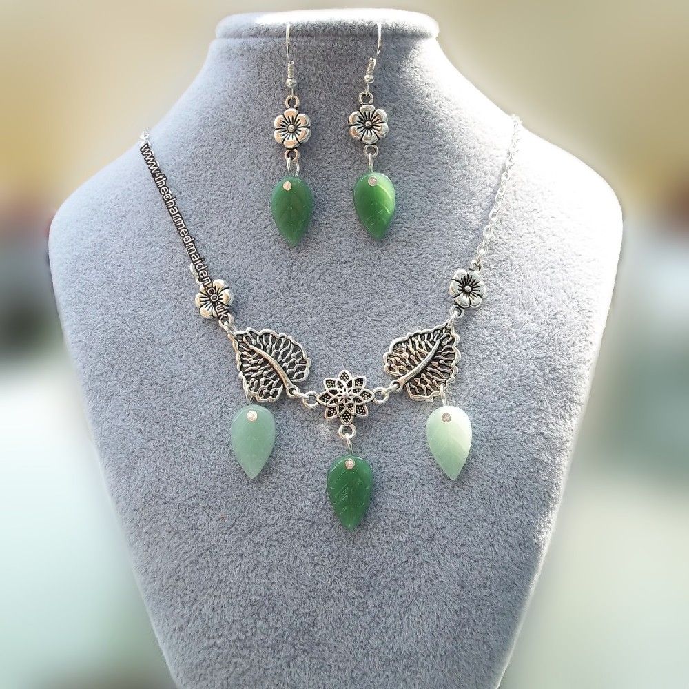 Elven Green Leaves Necklace & Earrings Jewellery Set