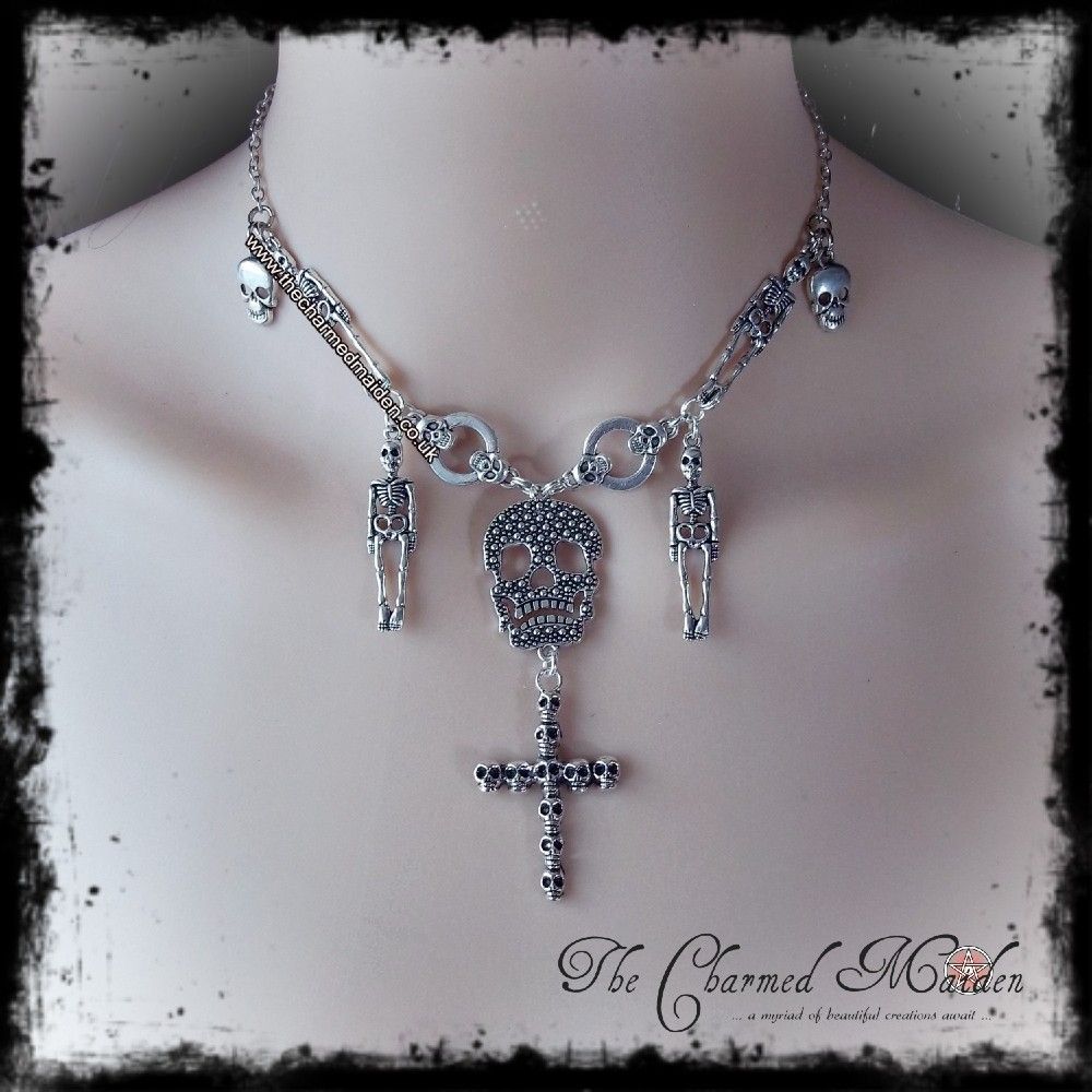 Gothic Skulls Choker Necklace & Earrings