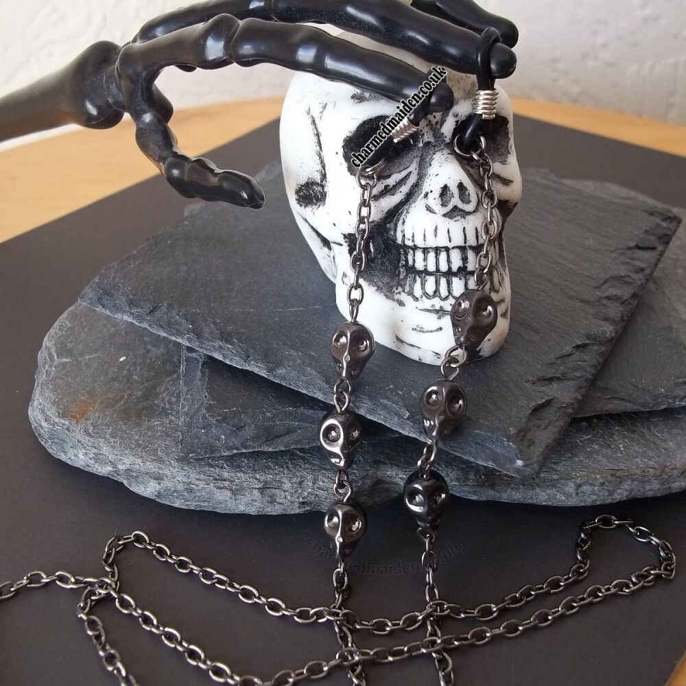 Black Glass Skull Goth Glasses Chain