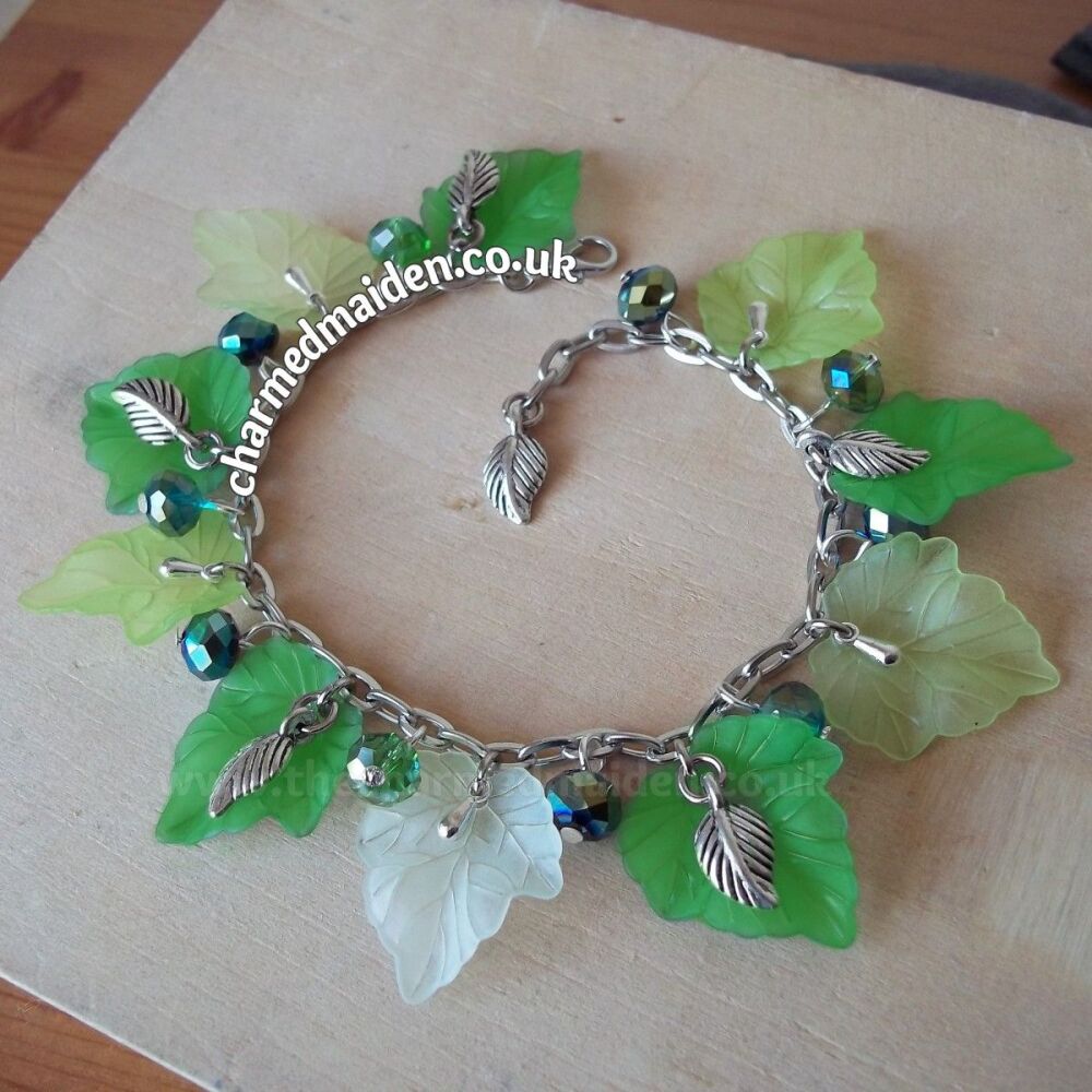 Green Leaves Ivy Charm Bracelet