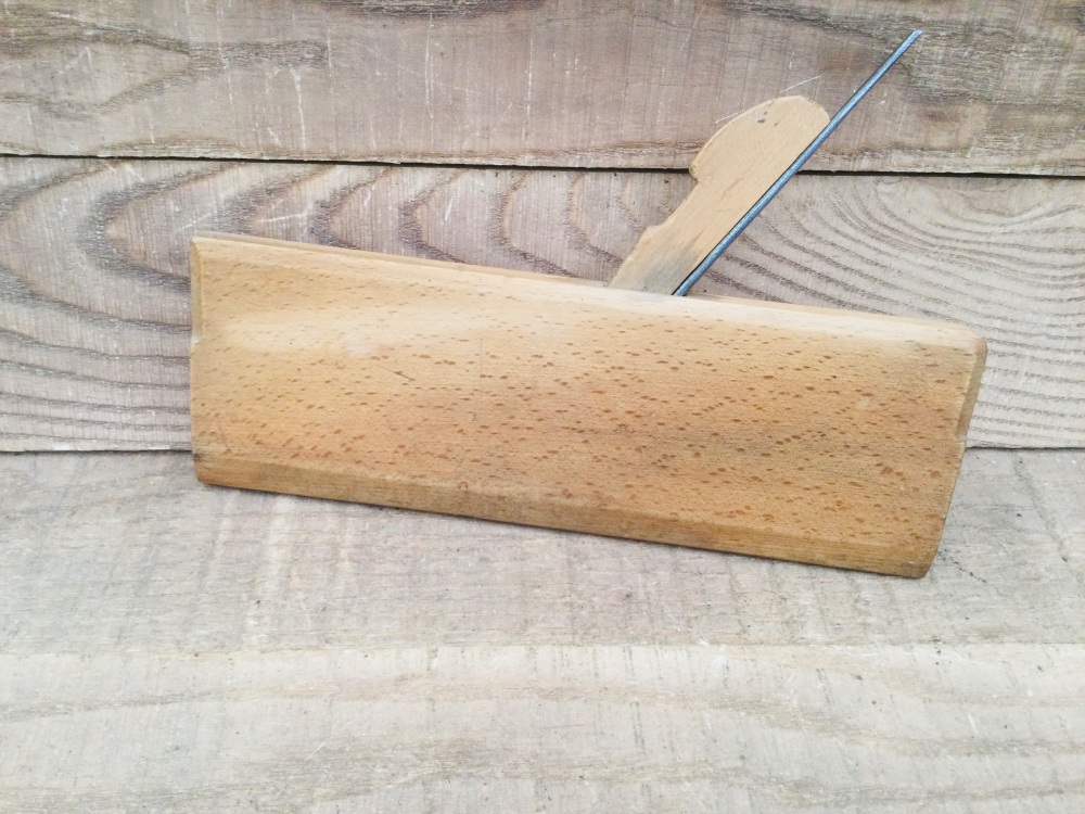 Vintage Beech 3/16” Round Moulding Plane