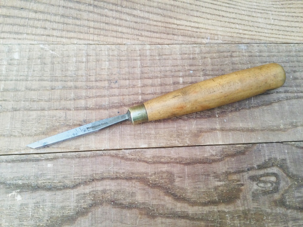 Vintage 1/8” Hearnshaw John Bull Bevel Chisel