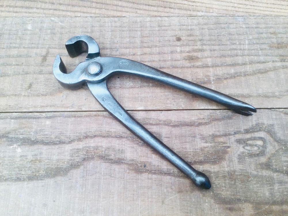 Vintage 6” Ball & Claw Forged Steel Carpentry Pincers