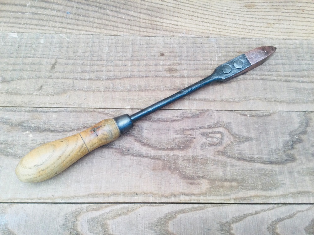 Vintage No 4 Soldering Iron Copper Headed Wooden Hand Vintage Tools