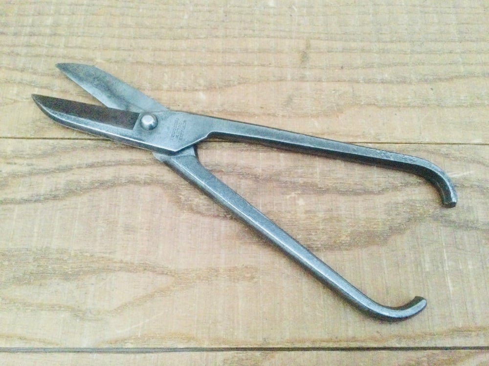 Joseph Cousins & Sons 8” Tin Snips