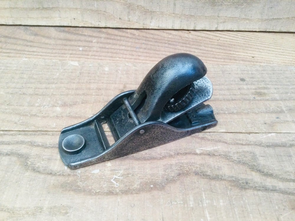 Vintage Knuckle Cap P902 Finger Plane