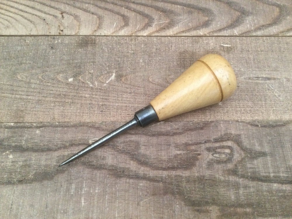 Vintage Leatherwork Carpentry Awl -approx 6.3/4” length