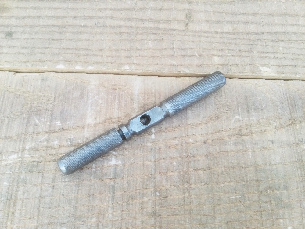 Vintage 4¼” Tap Wrench Bar