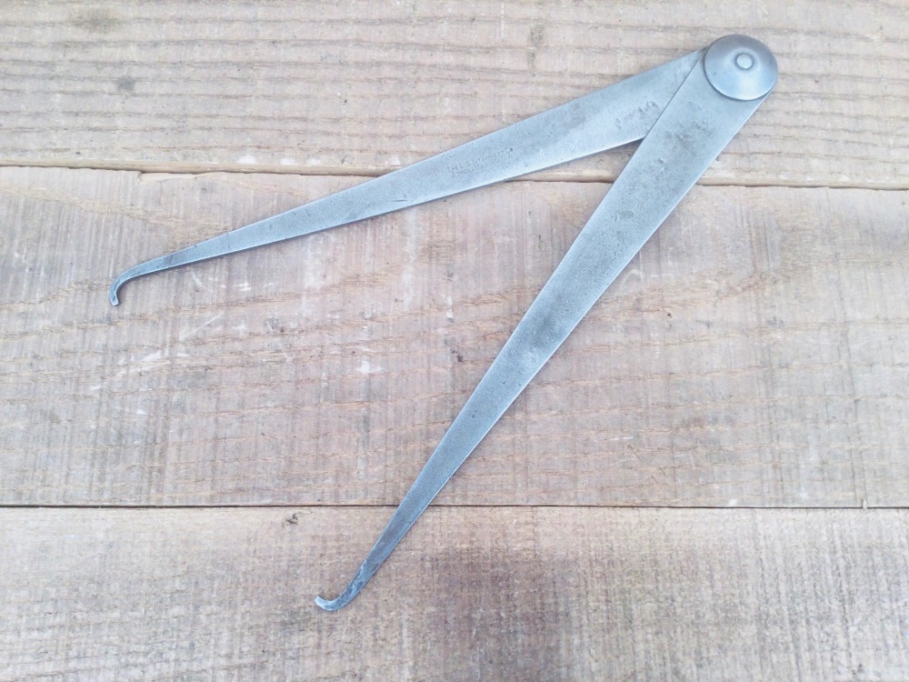 Vintage L. S. Starrett 8” External Callipers