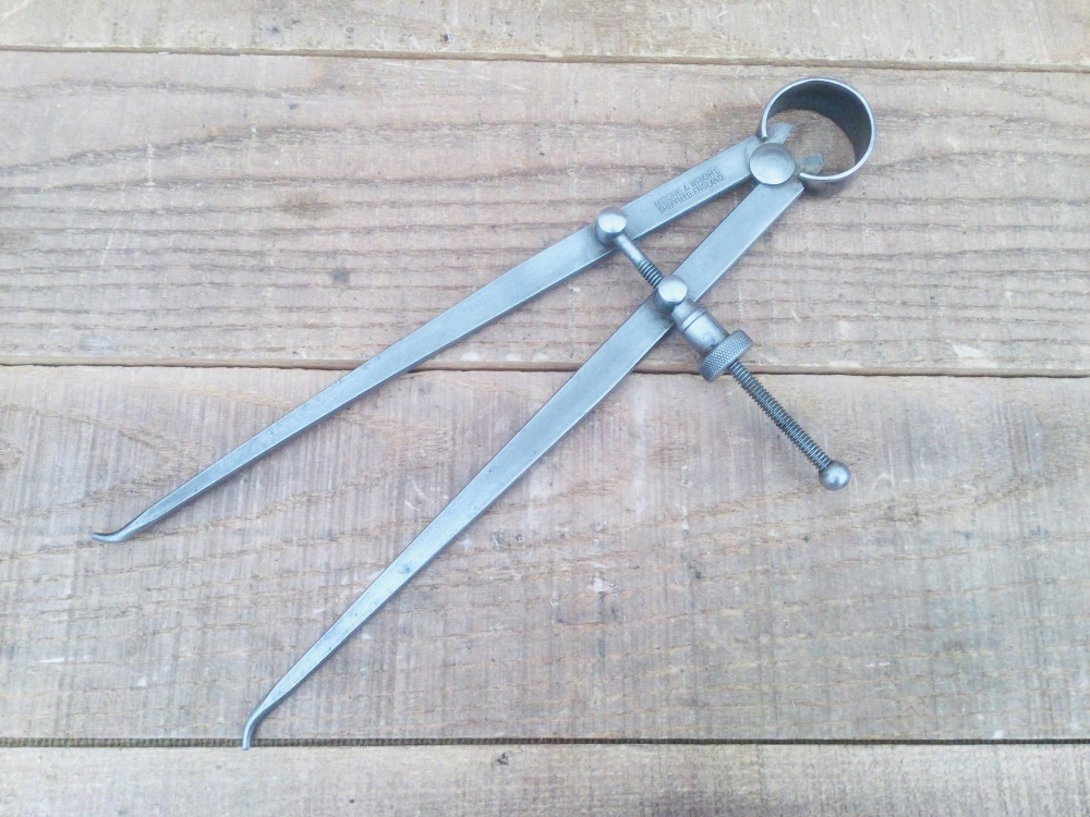 Vintage Moore & Wright Sheffield 9” Inside Steel Spring Dividers