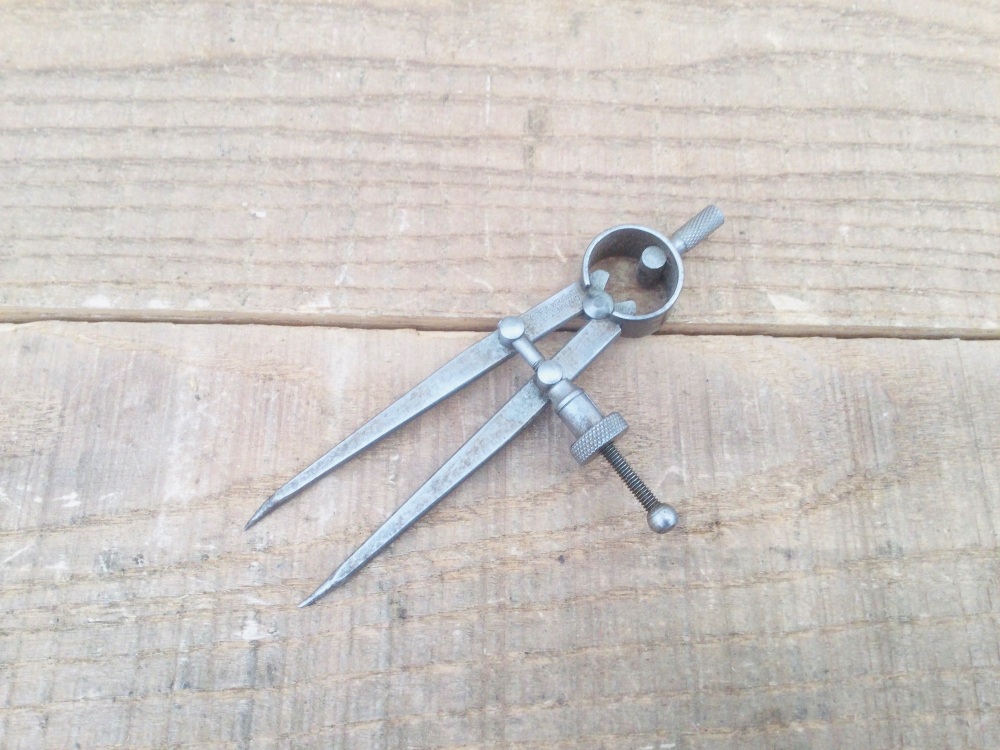 Vintage Moore & Wright Sheffield 3 â…ž” Steel Spring Dividers