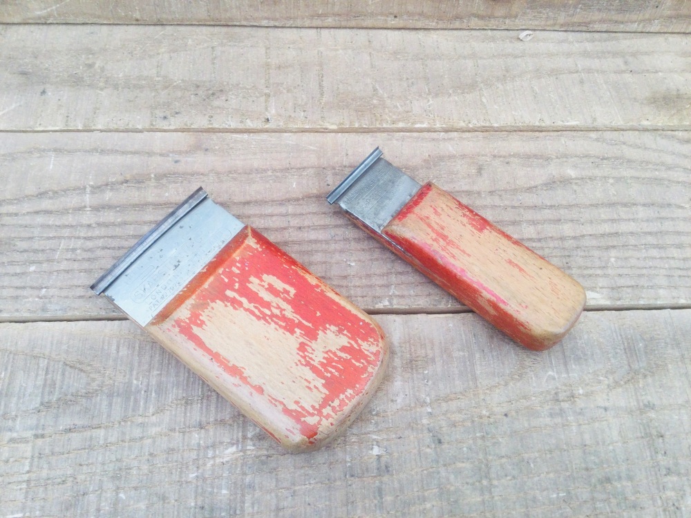 Two Vintage Skarsten Mfg  Scrapers No 35 & No 62