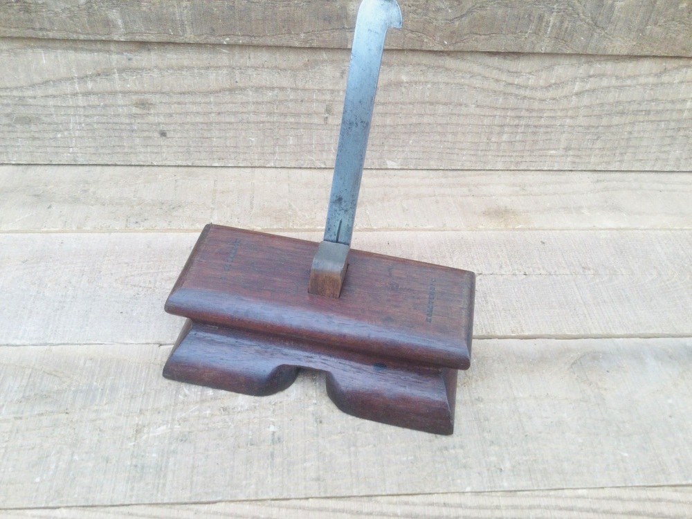 Vintage Carpentry Granny's Tooth Router Plane