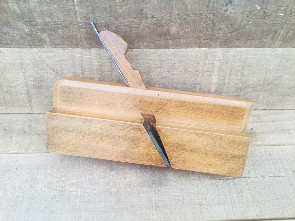 Antique Martin & Shaw Beechwood No. 16 Hollow Moulding Plane