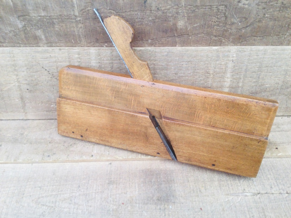 Antique Martin & Shaw Beechwood No. 6 Hollow Moulding Plane