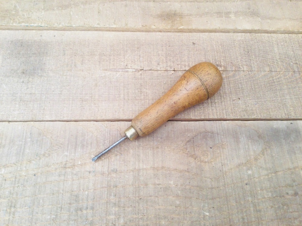 Vintage Carpentry Beechwood Bradawl