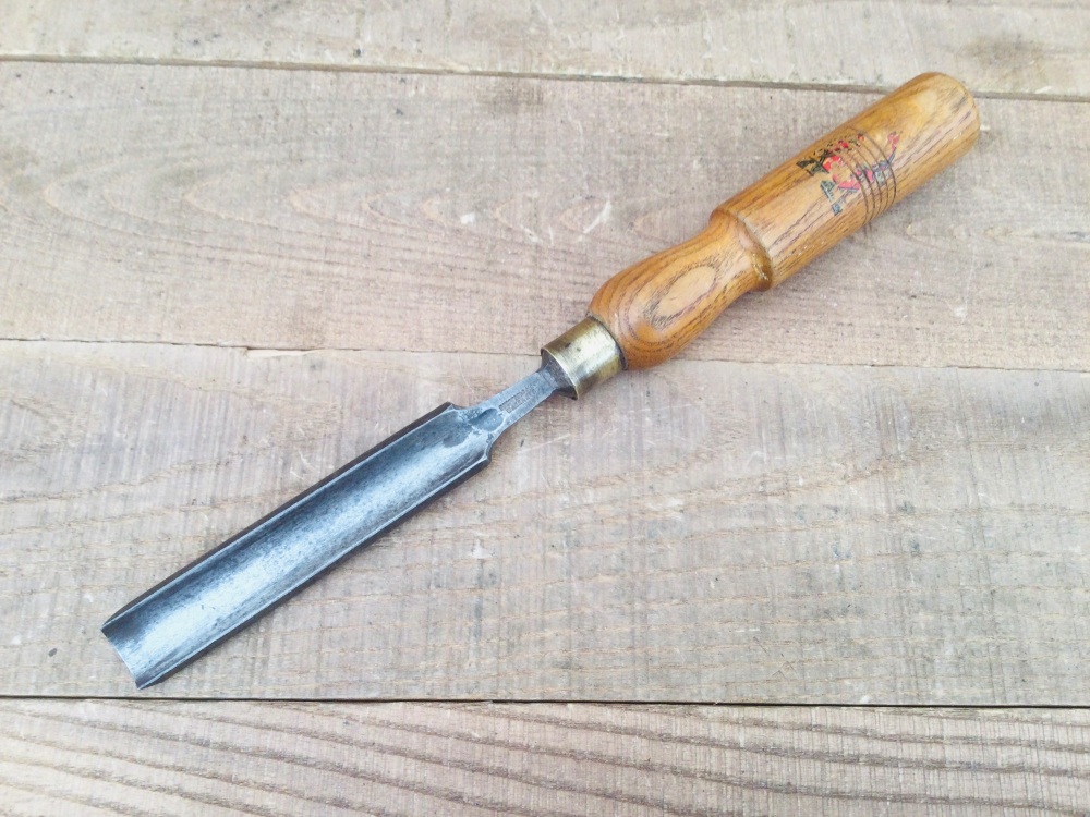 Vintage ¾” Sheffield Made Gouge Chisel