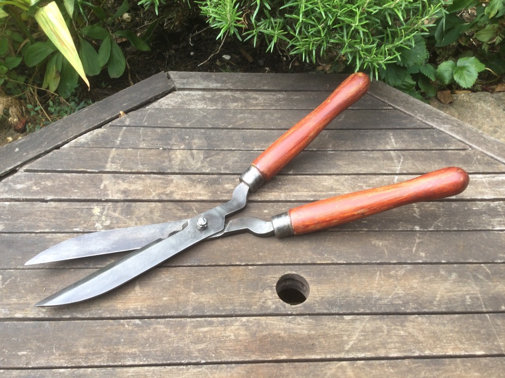 Vintage Brades Hollow 730 Ground Gardeners Shears