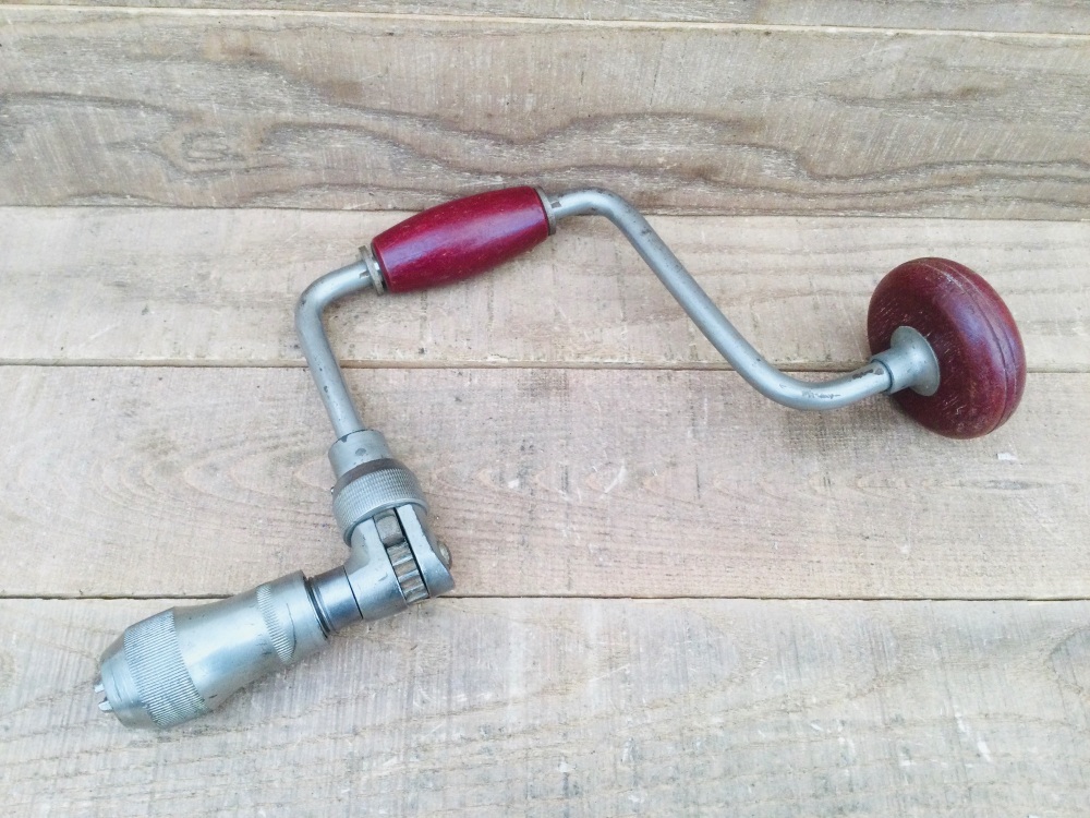 Vintage Carpentry Ratchet Brace 10” Sweep