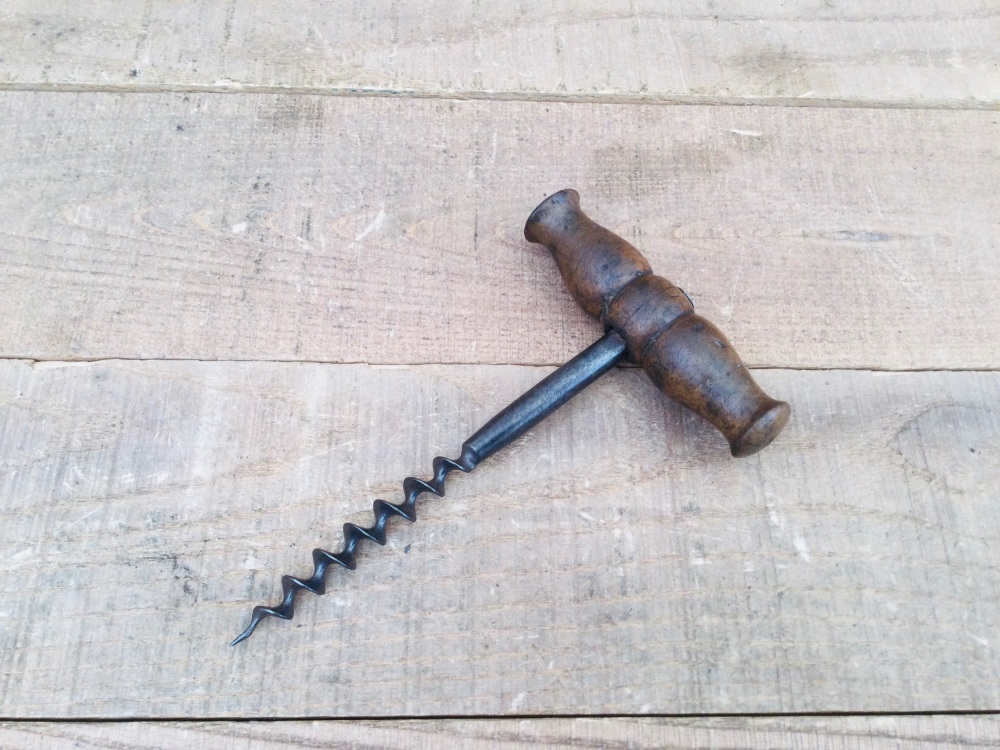 Antique Corkscrew Turned Wooden Handle Twist Pull Cork Screw