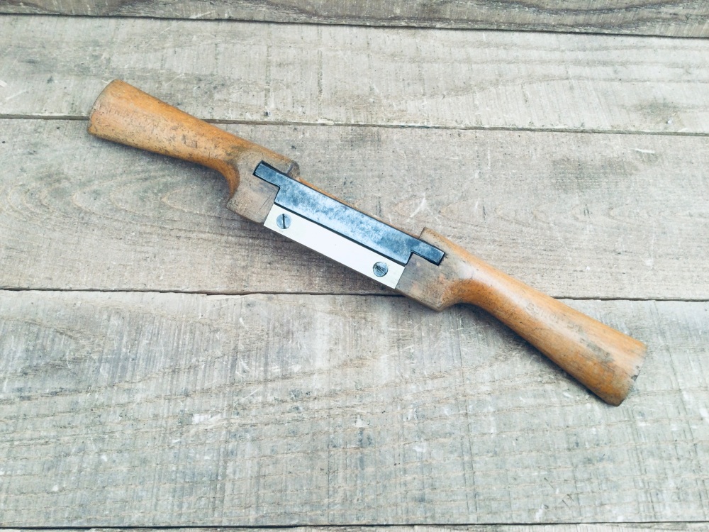 Vintage Beechwood Military 1952 Brass Fitted Spokeshave