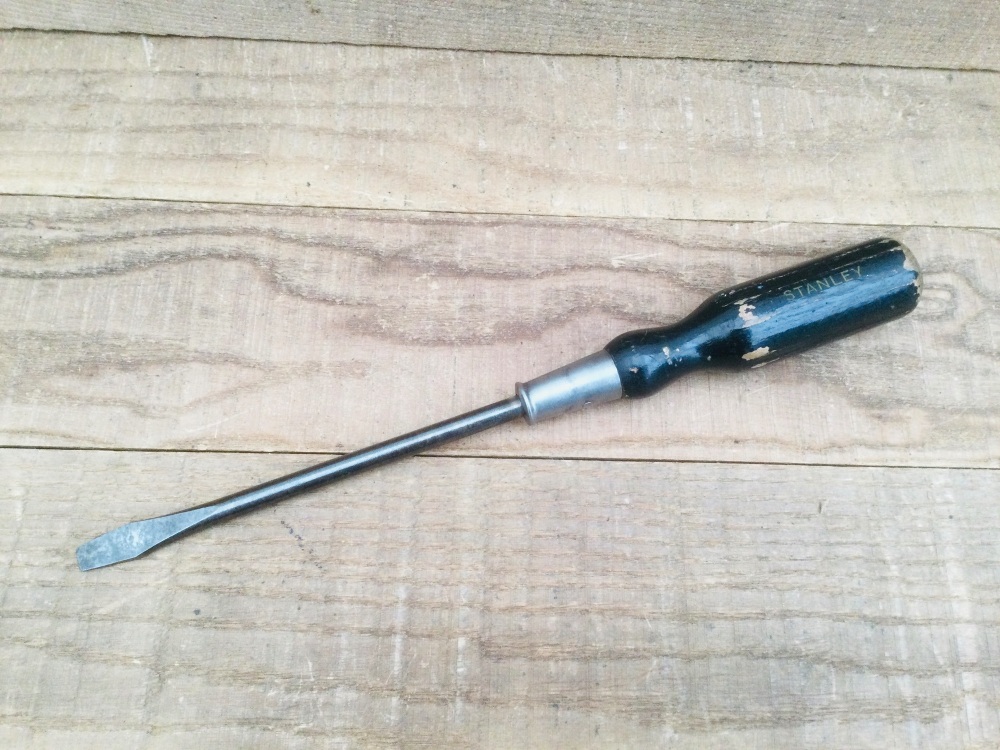 Vintage Stanley England Slotted Screwdriver No.20 Hurwood Handle