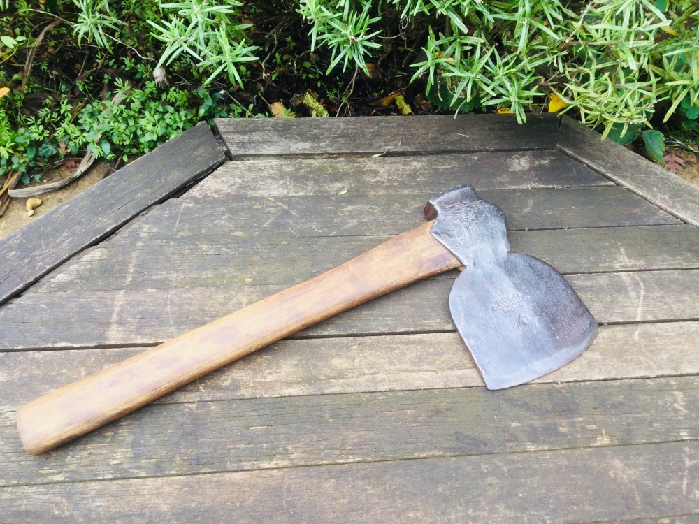 Vintage Whitehouse Kent Pattern Military Broad Arrow Marked Hatchet / Axe