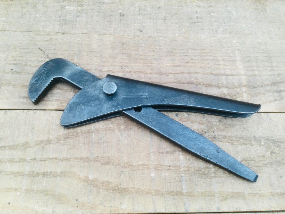 Vintage Footprint Sheffield 9&rdquo; Adjustable Wrench