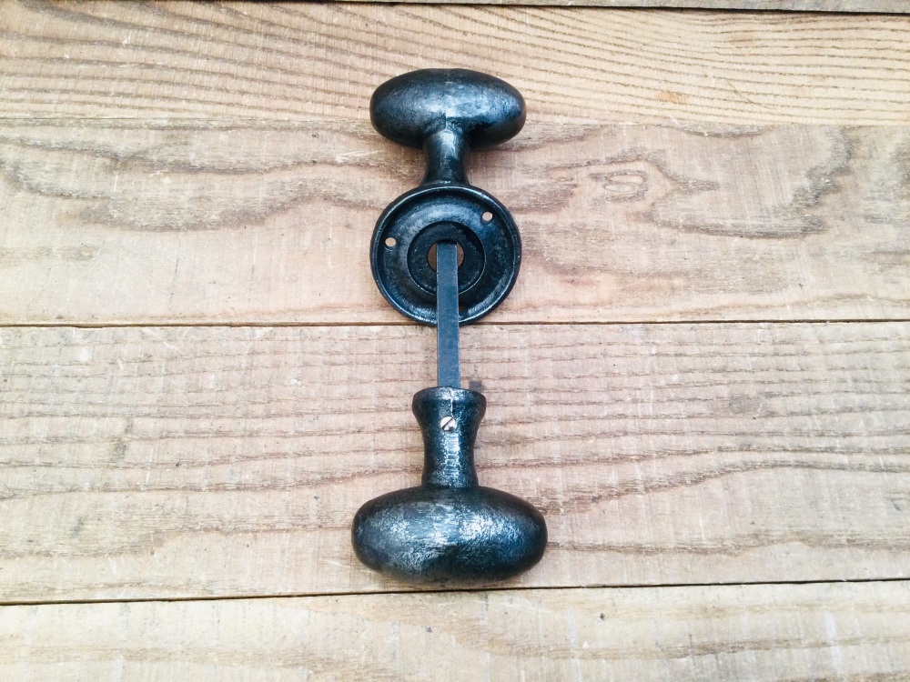 Antique Cast Iron Oval Door Knob Handles & Adjustable Mortice Lock Bar