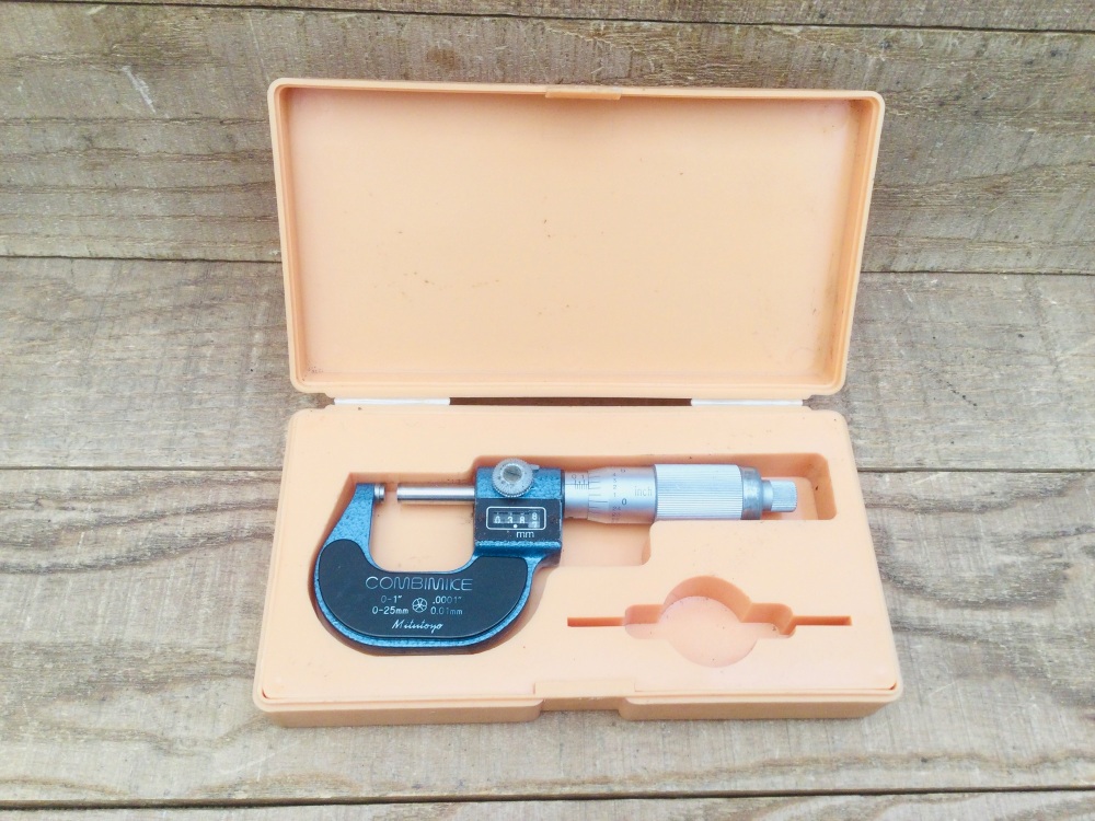 Vintage Mitutoyo 159-211 0-25mm 0-1" Combimike Micrometer