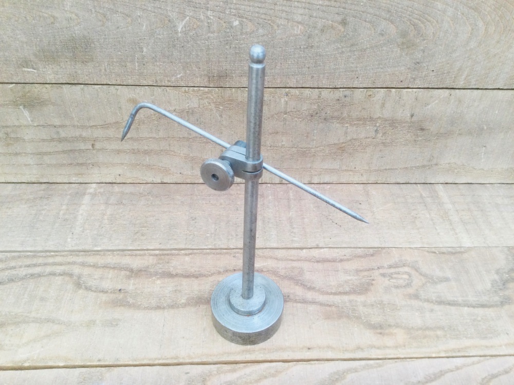 Vintage Engineers Precision Steel Surface Gauge Scribing Block