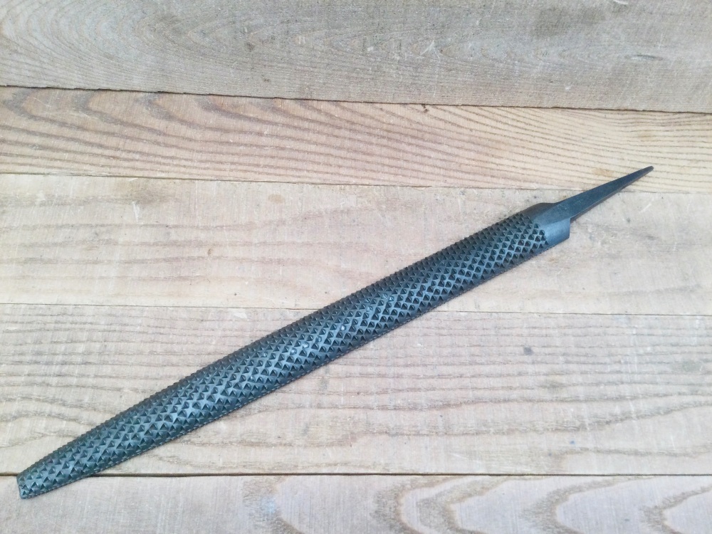 Vintage Crownshaw & Chapman Co Sheffield 14&rdquo; Convex Carpentry Cabinet Rasp