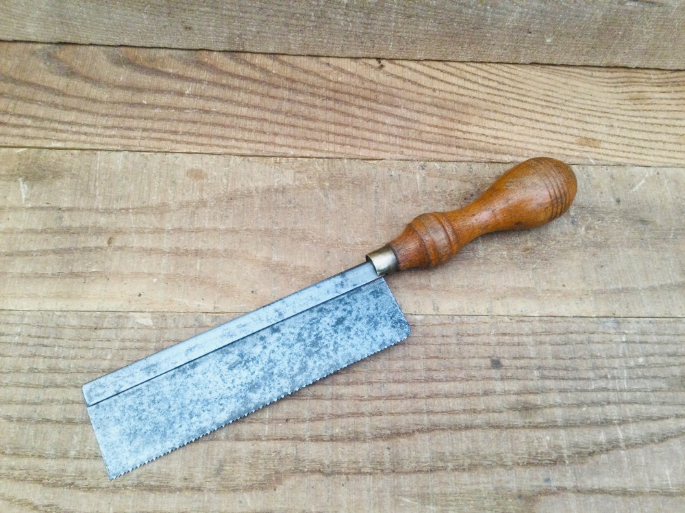 Vintage 6&rdquo; Gentleman&rsquo;s Saw 14 TPI