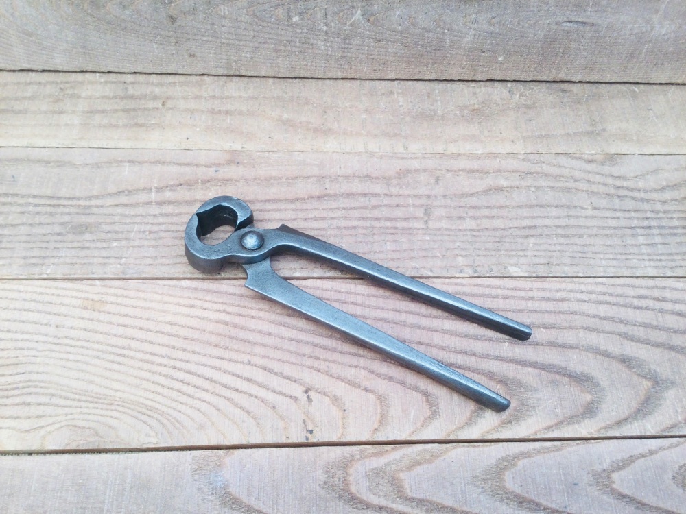 Vintage 8&rdquo; Cast Steel Pincers