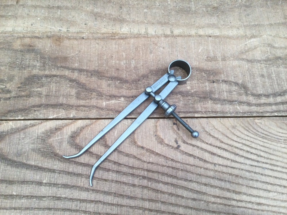 Vintage Moore & Wright 5 &acirc;&rdquo; Steel Sprung Inside Dividers