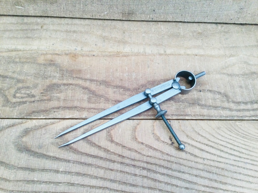 Vintage 7&rdquo; Moore & Wright Sheffield Steel Spring Dividers