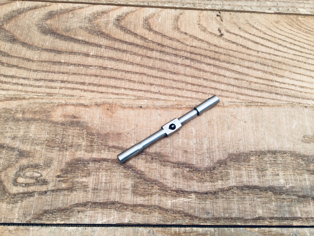 Vintage 3 &frac34;" Engineers Steel Tap Holder Wrench Bar