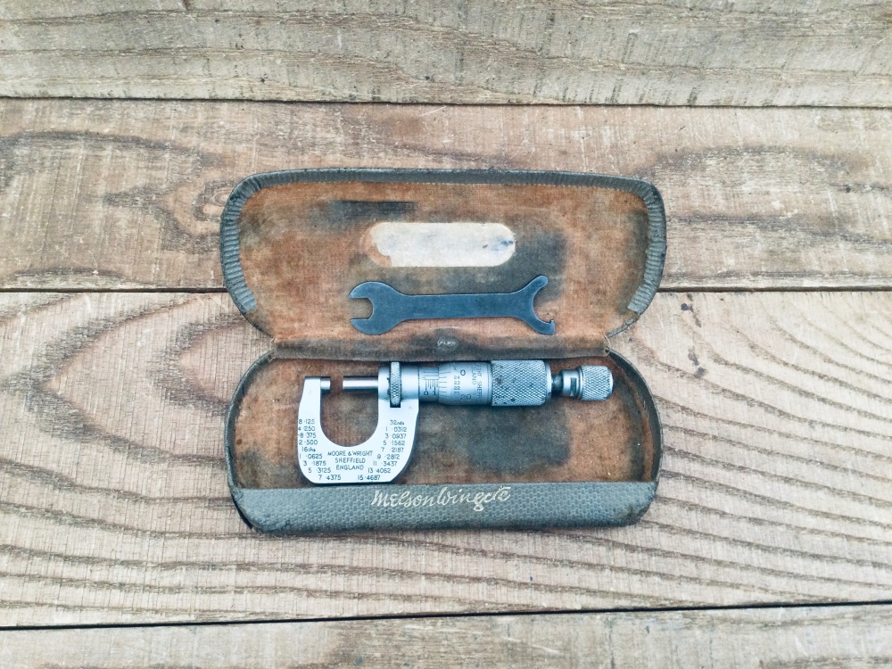 Vintage Moore & Wright Sheffield No. 933B 0&rdquo;- 1/2&rdquo; Micrometer