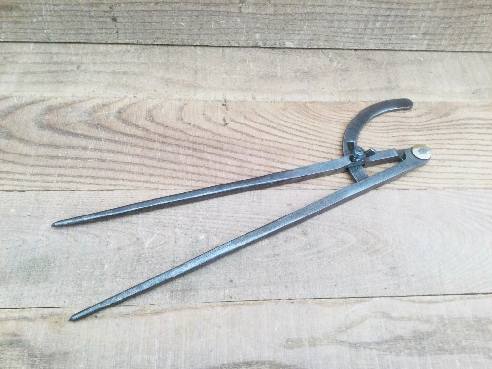 Antique Pair Large 12 &frac12;&rdquo; Cast Steel Wing Dividers