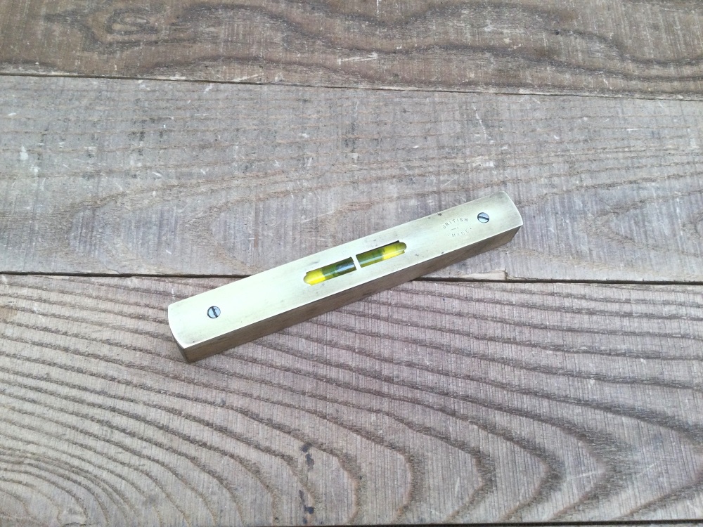 Vintage British Made 6&rdquo; Brass & Beech Level