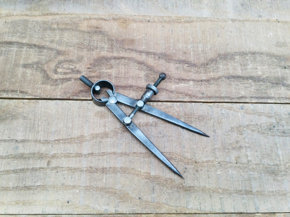 Vintage L S Starrett USA 4 &frac14;&rdquo; Square Leg Steel Spring Dividers