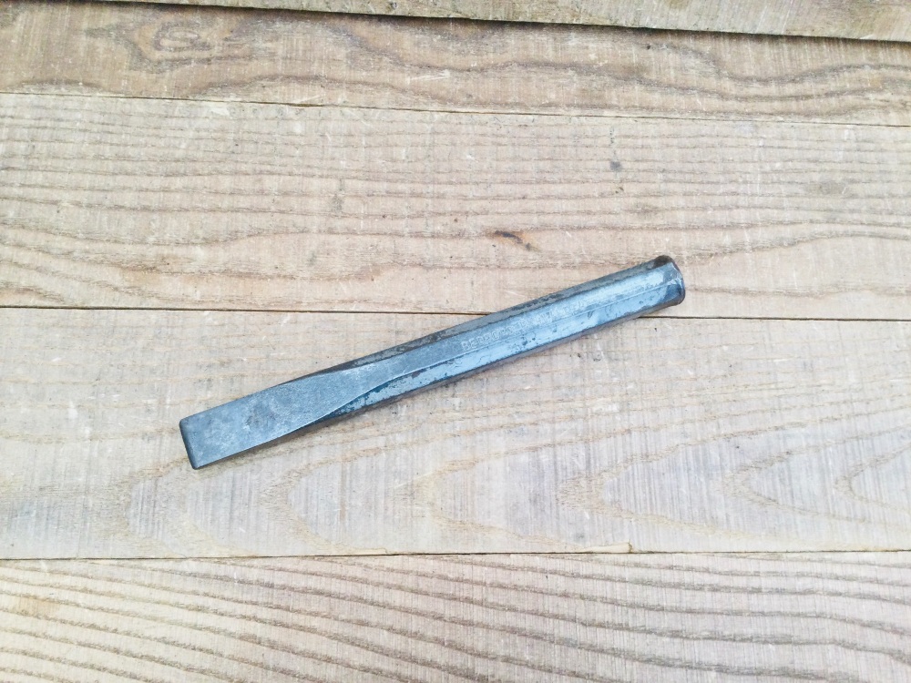 Vintage Bedford 3/4" x 8" Cold Chisel