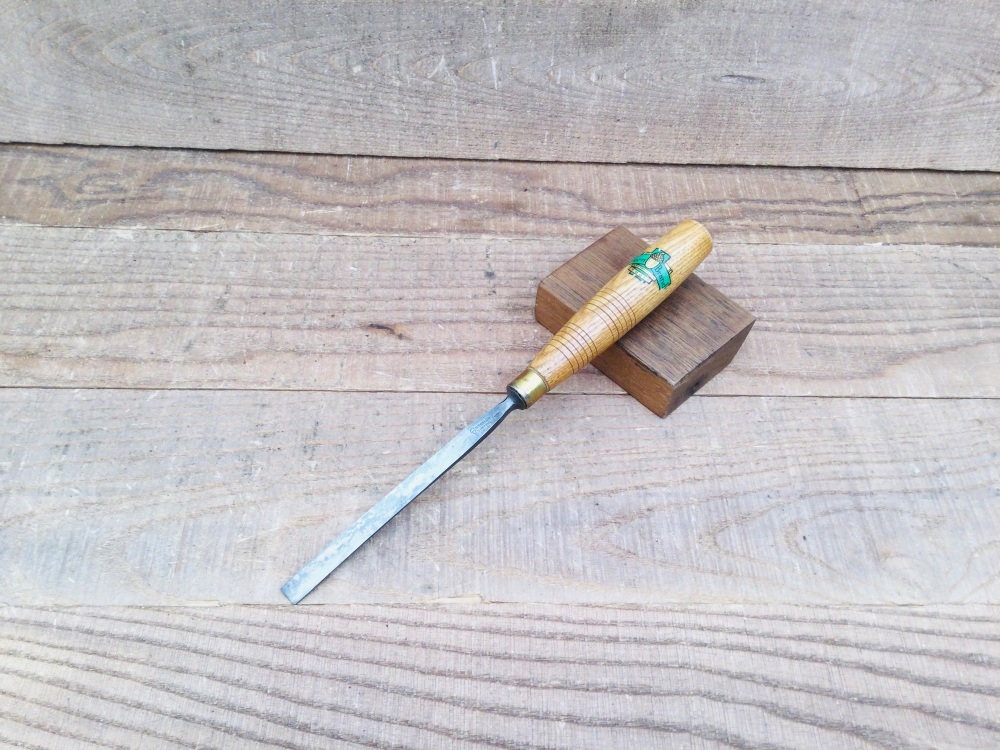 Vintage 5/16&rdquo; Henry Taylor Acorn Brand Woodcarving No. 4 Straight Gouge