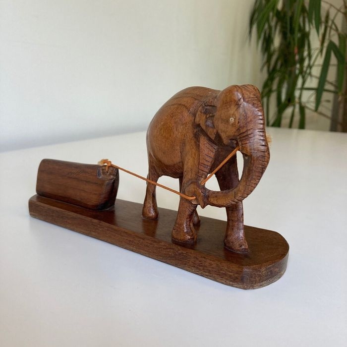 Elephant Pulling a Log Hand Carved Wildlife Model Genuine Vintage Collectable