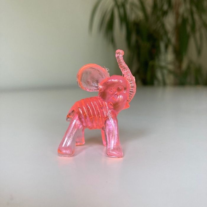 Pink Lucite Elephant Figurine Acrylic Plastic Hong Kong Rare Collectable